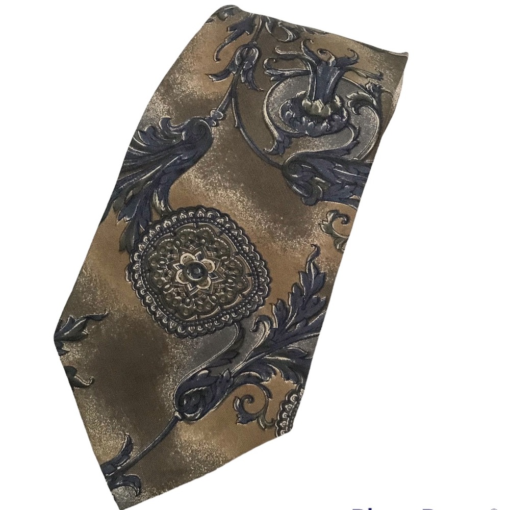 Silk Tie Brown Background Blue Gray Floral Made in USA American Traditions Guess